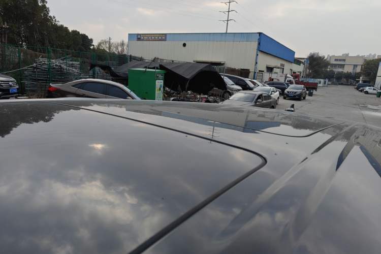 Used Denza D9 2022 DM-i 1040 Prestige Model
