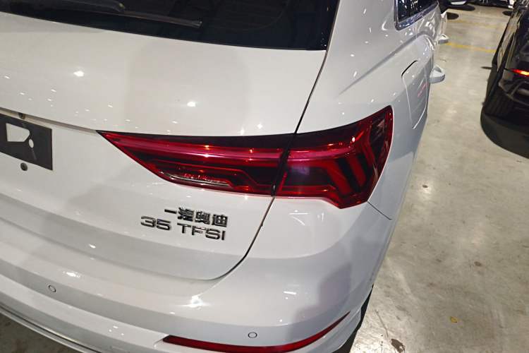 Used Audi Q3 2022 35 TFSI Fashion Dynamic Model
