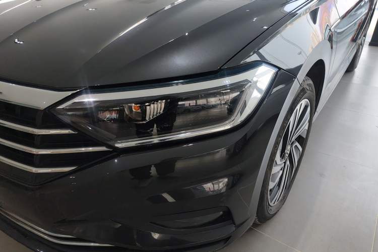 Used Volkswagen Sagitar 2021 200TSI DSG Excellence Edition
