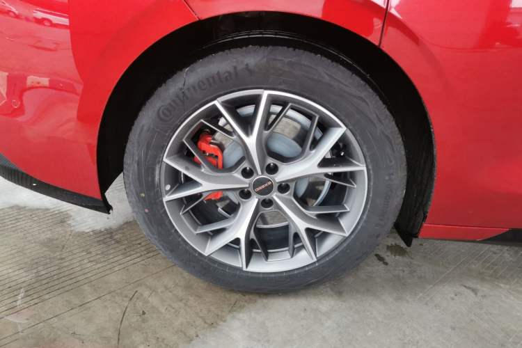 Used  Star Era ES 2025 All-Electric Pro Four-Wheel Drive 77 kWh
