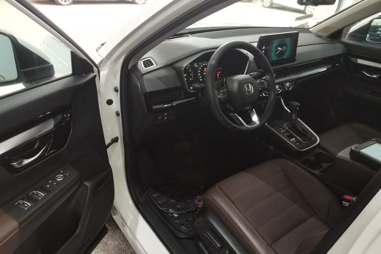 Used Honda CR-V 2023 240TURBO Two-Wheel Drive Deluxe Edition 7 Seats
