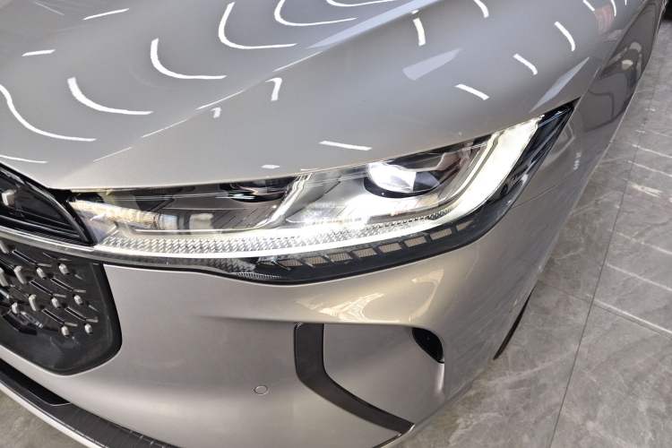 Used Lincoln Z 2024 2.0T Two-Wheel Drive Prestige Hybrid Version
