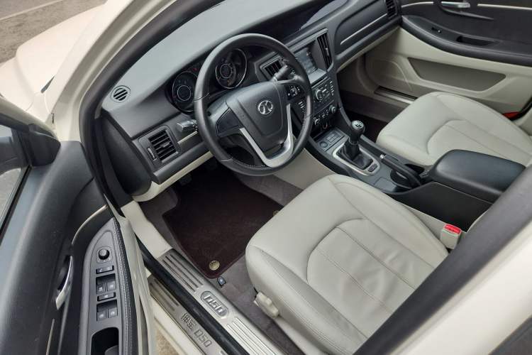 Used BAIC Senova D50 2014 1.5L manual comfort version
