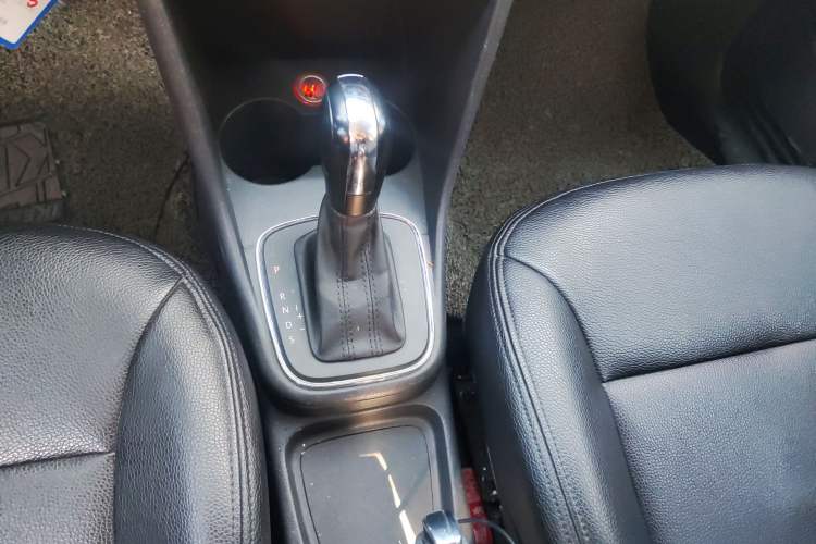 Used Volkswagen Polo 2014 1.6L Automatic Comfort Edition