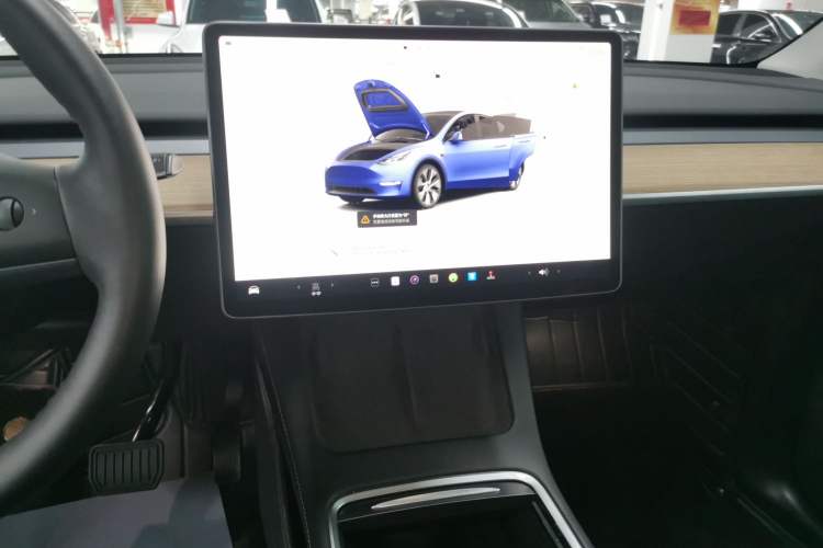 Used Tesla Model Y 2022 Rear-Wheel-Drive Version
