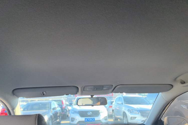 Used Hyundai Verna (older generation) 2016 1.4L Manual Smart GLS Trim