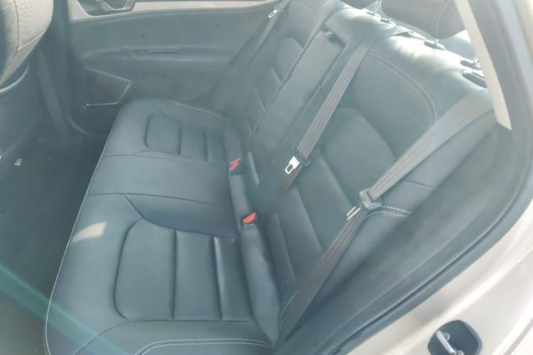 Used Geely Auto Emgrand GL 2017 1.8L Manual Elite Model