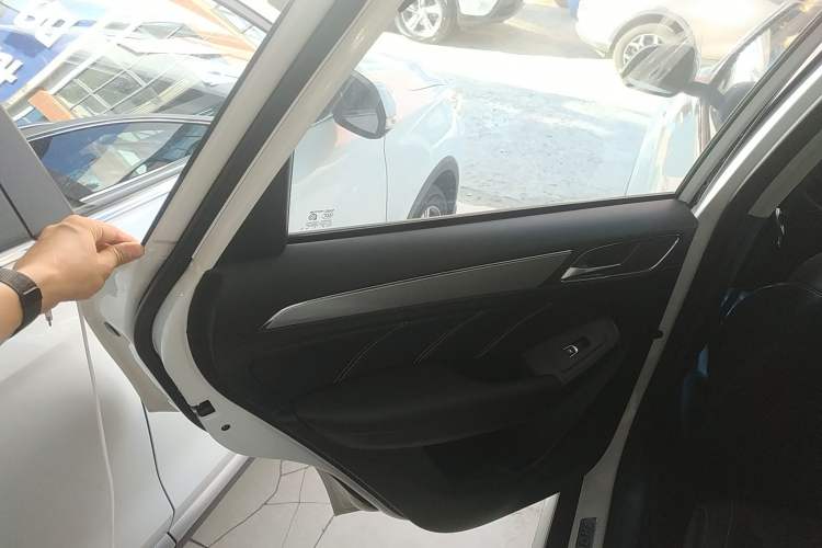 Used Roewe RX5 2020 20T Automatic 4G Connect Superior Flagship Edition
