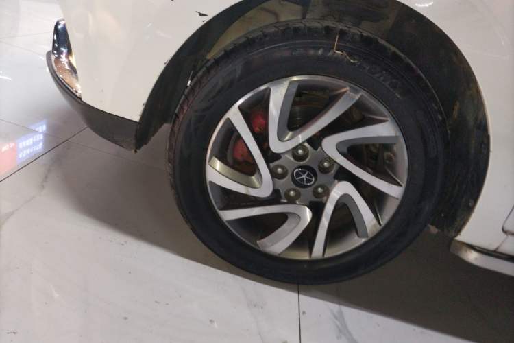 Used  Refine S2 2015 1.5L CVT Luxury Edition
