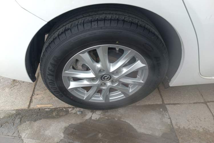 Used Mazda Mazda 3 Axela 2019 Cloud-Controlled Version Sedan 1.5L Automatic Comfort Trim China VI Standard
