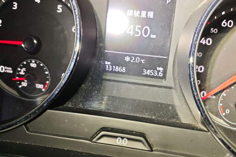 Used Volkswagen Tiguan L 2019 330TSI Automatic Two-Wheel Drive Luxury Edition China VI Standard
