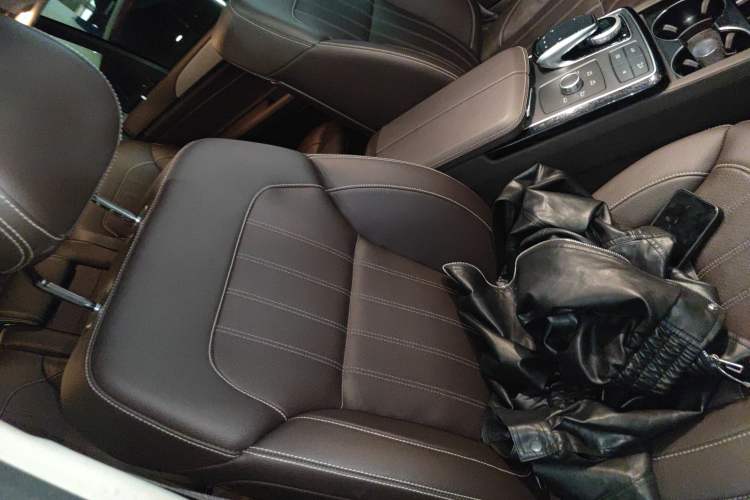 Used Mercedes-Benz GLS 2018 GLS 320 4MATIC
