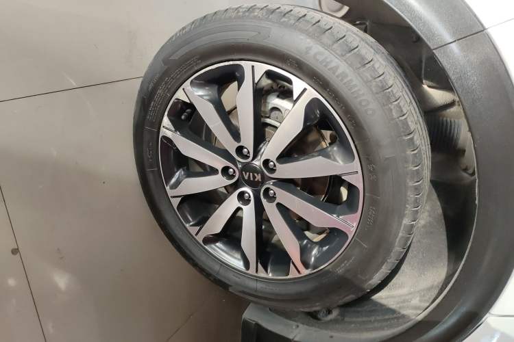 Used Kia KX5 2016 2.0L Automatic 2WD GLS