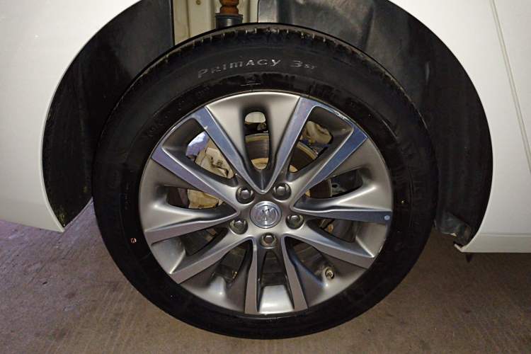 Used Buick GL6 2019 18T 6-Seater Connected Luxury Version China VI Standard
