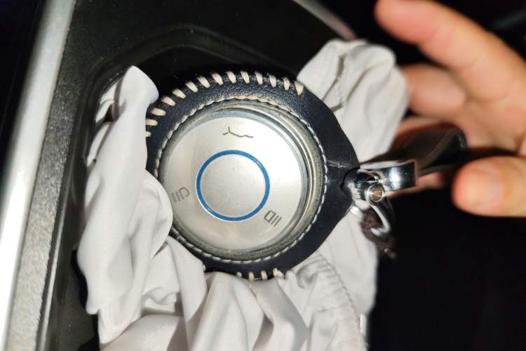 Used NETA V 2022 Chao 300 Lite Lithium Iron Phosphate
