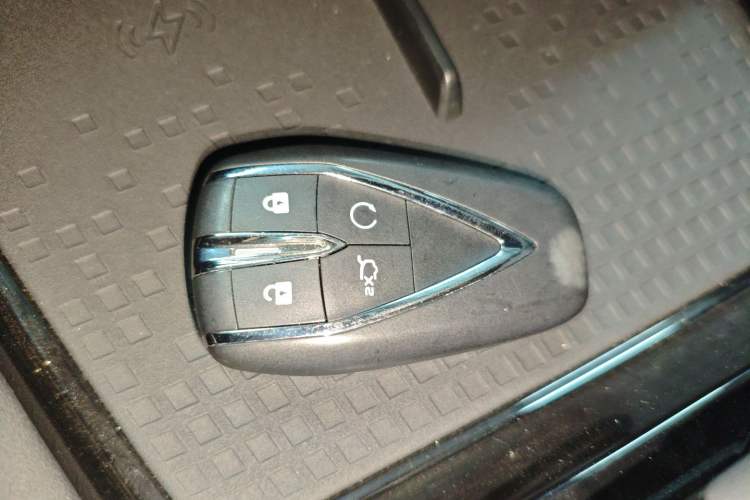 Used Changan UNI-T 2023 Second-Generation 1.5T Prestige Model
