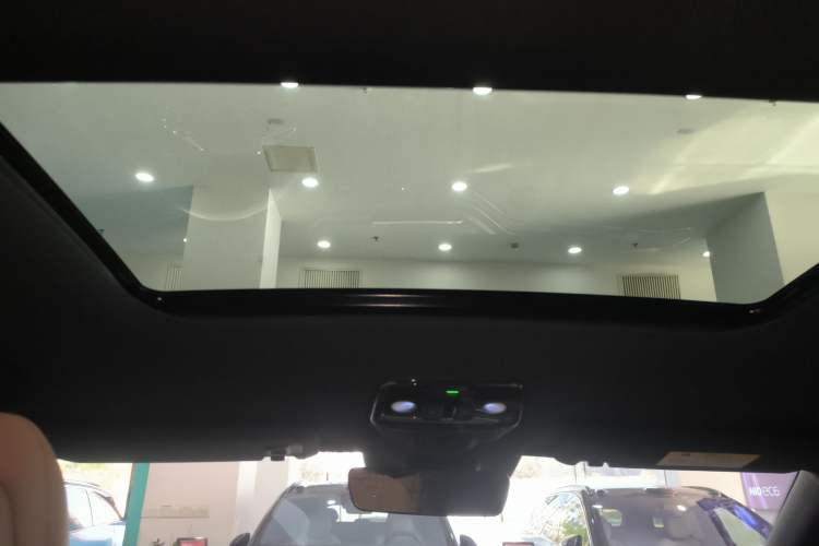 Used Nio ES8 2020 580 km Range 7-Seater Version