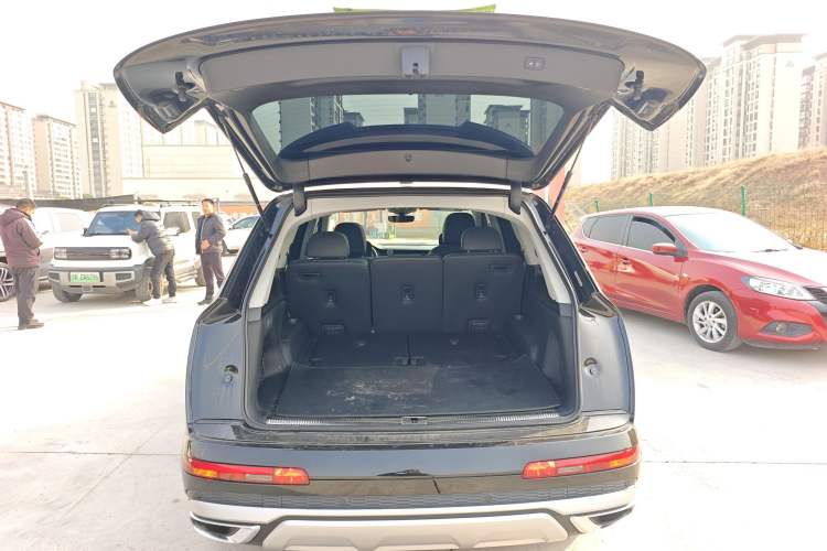 Used Audi Q7 2022 55 TFSI quattro S line Prestige Edition
