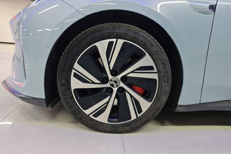 Used Nio ET5 2022 75 kWh