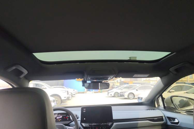 Used Volkswagen ID.4 X 2024 Pure & Smart Edition
