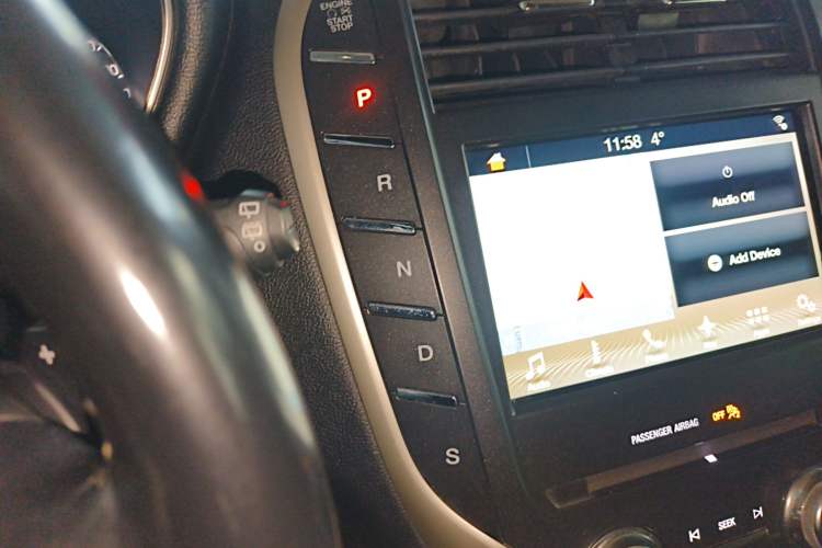 Used Lincoln MKC 2017 2.0T Two-Wheel Drive Deluxe Edition