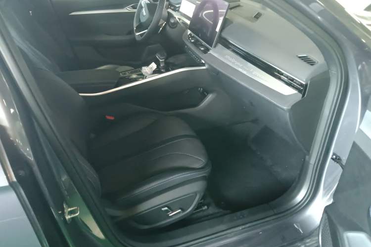 Used Geely Auto Preface 2025 Dongfang Yao 2.0TD Moonlight Edition
