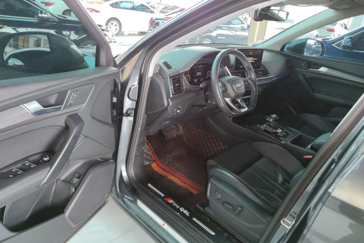 Used Audi Q5L 2022 40T Luxury Dynamic Model
