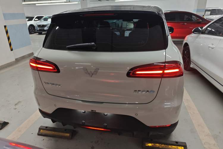 Used Wuling Bingo PLUS 2024 330 km Range Five-Seater Version