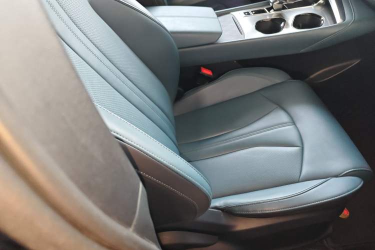 Used MG 7 2023 1.5T DCT Luxurious Supreme Edition
