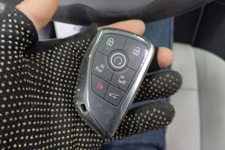 Used Buick GL8 2025 Lu Zun Deluxe Edition