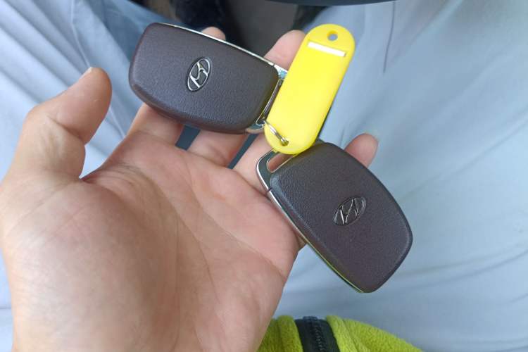 Used Hyundai ix25 2017 1.6L Automatic Smart Version
