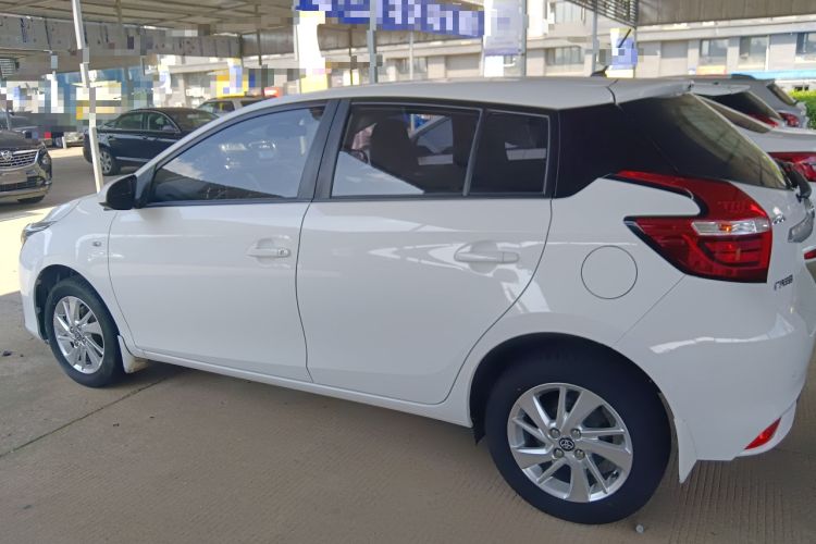 Used Toyota YARiS L 2019 1.5E CVT Dynamic Edition China VI compliant
