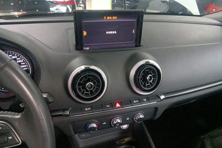 Used Audi A3 2017 Sportback 35 TFSI Fashion Model
