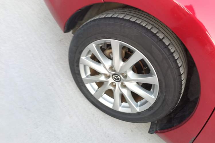 Used Mazda Atenza 2015 2.0L Blue Sky Luxury Edition
