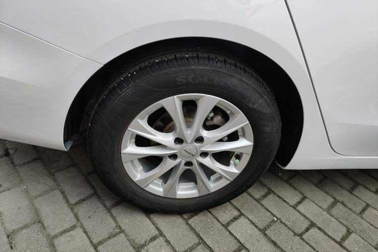 Used Roewe i5 2023 1.5L CVT Luxury Edition
