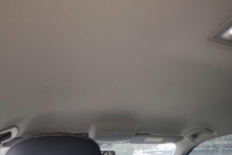 Used Volkswagen Tiguan L 2023 330TSI Automatic Two-Wheel Drive Comfort Edition
