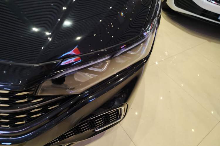 Used Volkswagen Passat 2023 Restyled 330TSI Starry Luxury Edition
