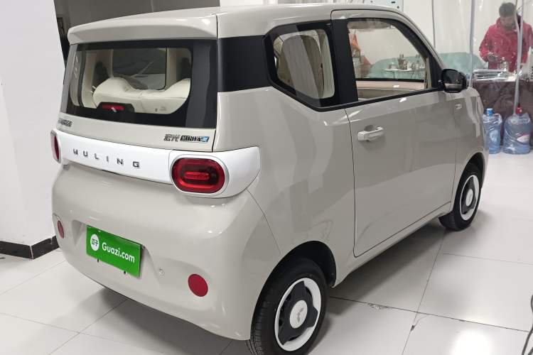 Used Wuling Hongguang MINIEV 2024 3rd Generation 215km Youth Edition
