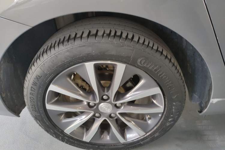 Used Buick GL6 2019 18T 6-Seater Connected Luxury Version China V Standard
