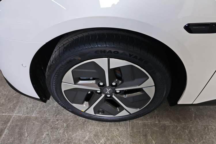 Used XPeng MONA M03 2025 620 Ultra-Long Range Plus
