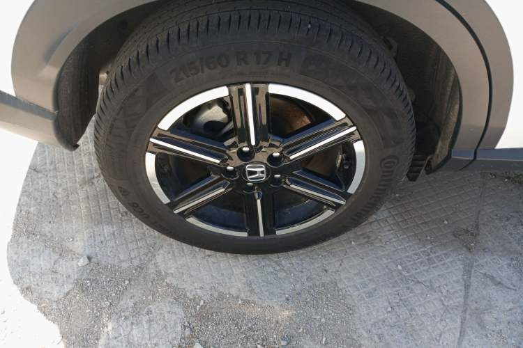 Used Honda Vezel 2023 1.5L CVT Elite Edition
