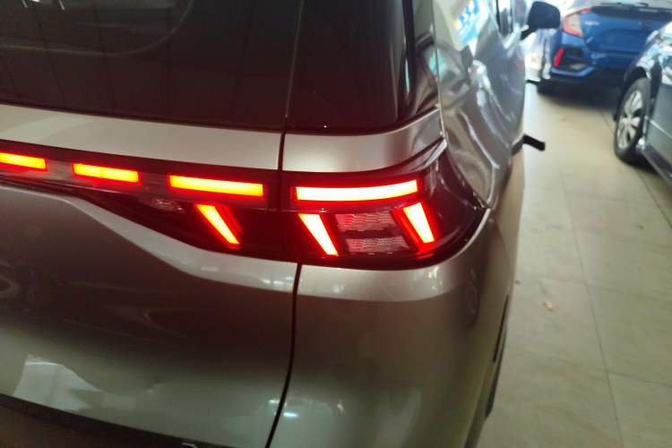 Used AION Y 2022 70 Intelligent Edition Lithium Iron Phosphate
