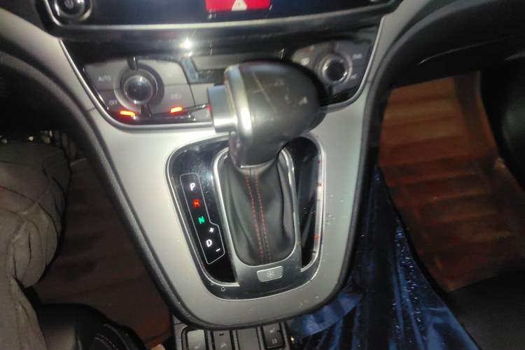 Used Haval H6 2015 Sport Edition 1.5T Automatic Two-Wheel Drive Luxury Model
