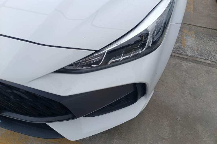 Used MG 5 2022 180 DVVT CVT Youth Style Edition