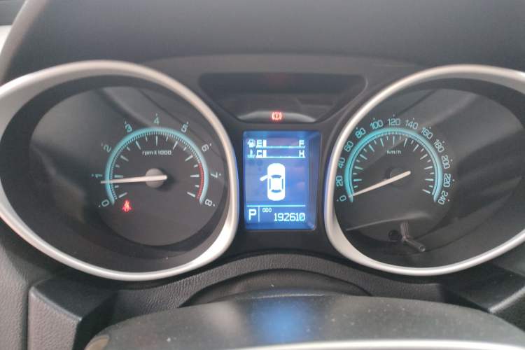 Used GAC Trumpchi GS5 2013 1.8T Automatic Two-Wheel Drive Elite Edition
