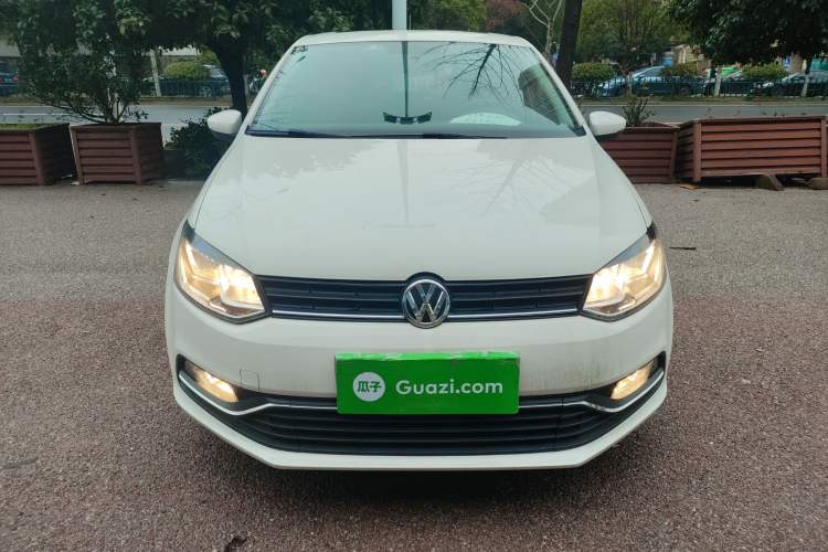 Used Volkswagen Polo 2018 1.5L Automatic Enjoyment Model
