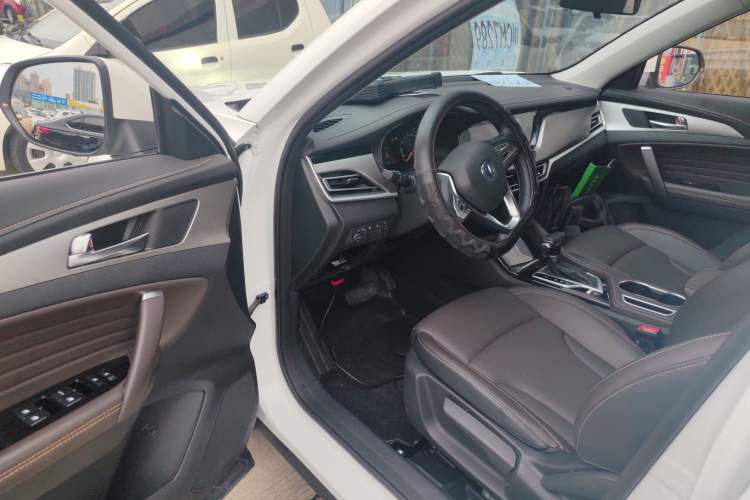 Used Changan CS35PLUS 2019 1.6L Automatic CoolLink Edition

