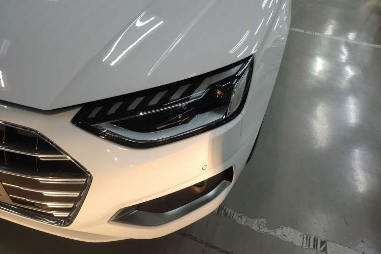 Used Audi A4L 2022 40 TFSI Stylish and Elegant Edition