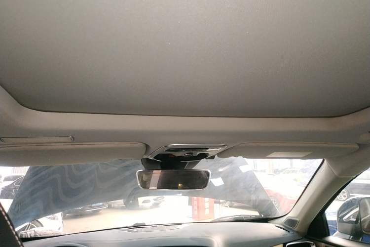 Used Lynk & Co 01 2019 2.0T Two-Wheel-Drive Pro Version China VI Standard