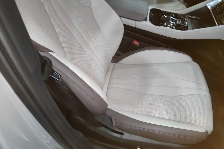 Used BYD Song PLUS New Energy 2025 DM-i Intelligent Driving 160KM Flagship Model
